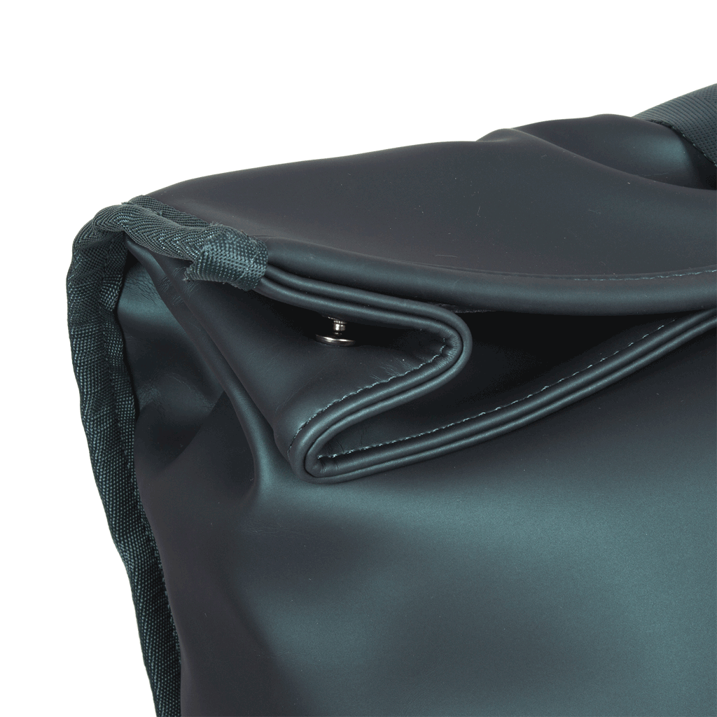 New Rebels New Rebels William Baltimore Metallic Groen 13L Rolltop Rugzak Waterafstotend Laptop 14"