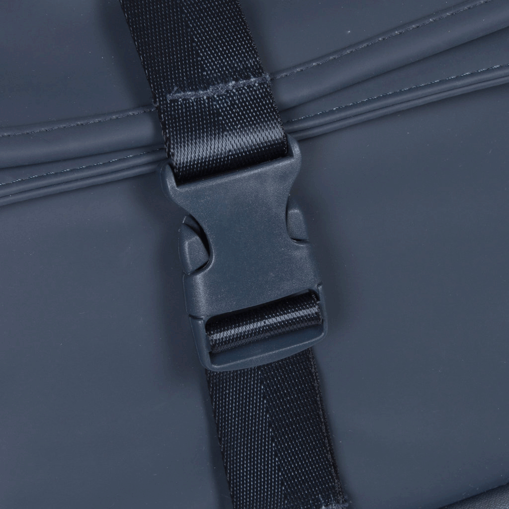 New Rebels New Rebels William Baltimore Marineblau 13L Rolltop Rucksack Wasserabweisend Laptop 14"