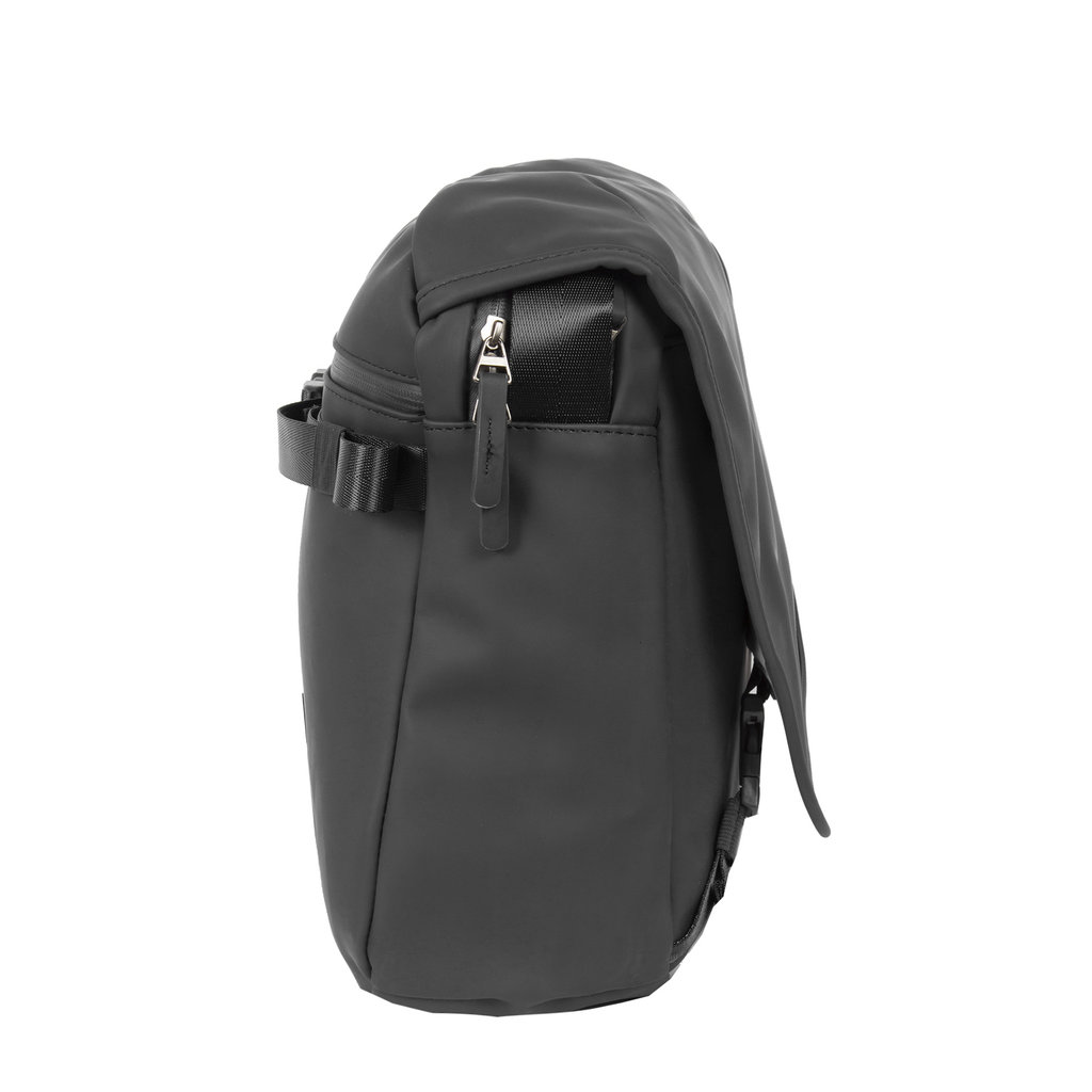 New Rebels ® William - Computer Shoulderbag - Black 10L -  Water Repellent