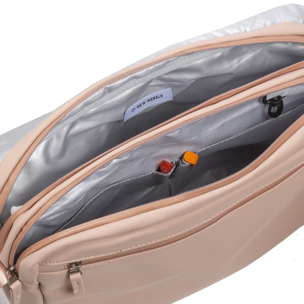 New Rebels New Rebels ® William - Umhängetasche - Old Rosa 10L -  Wasserabweisend