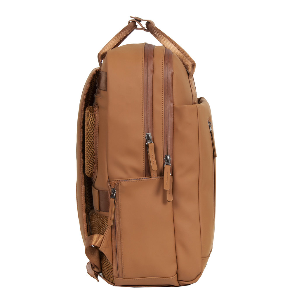New Rebels New Rebels William Milwaukee Cognac 18L Rugzak Waterafstotend Laptop 15.6"
