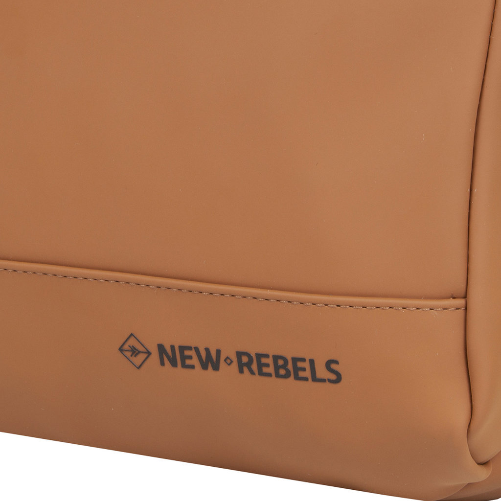 New Rebels William Milwaukee Cognac 20L Rucksack Wasserabweisend Laptop 15.6
