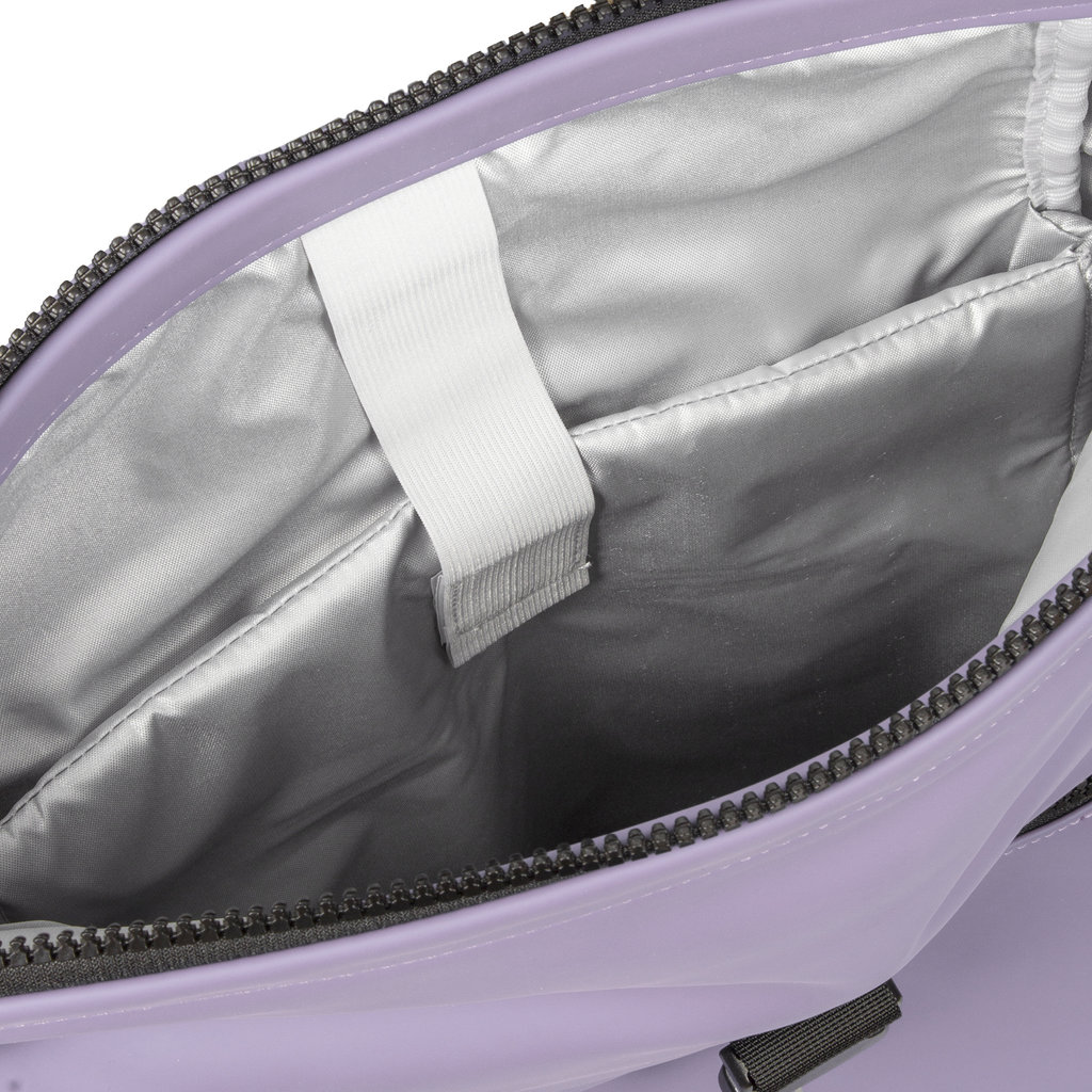 New Rebels New Rebels Mart New York Lila 21L Rugtas Rolltop Waterafstotend Laptop 15.6"