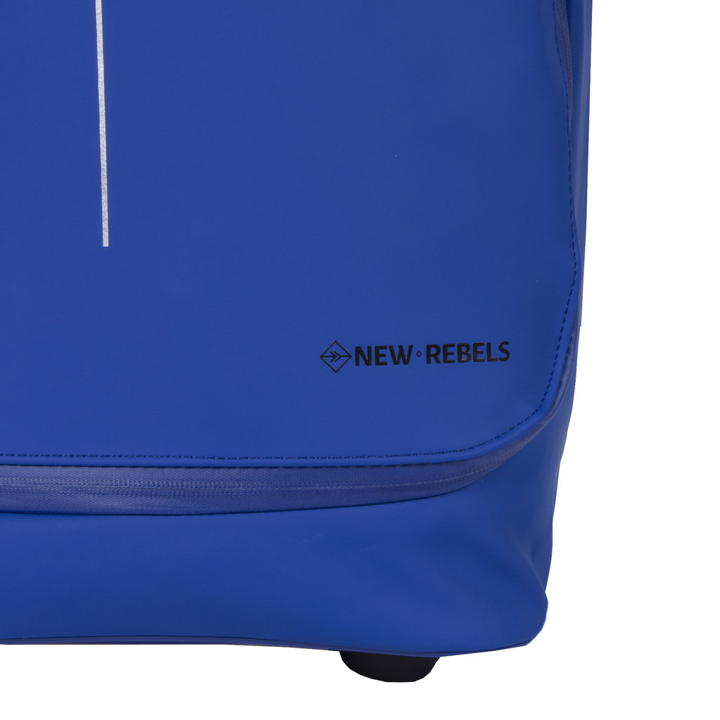 New Rebels New Rebels Harper Laredo Kobaltblauw 29L On Board Trolley Rolkoffer Waterafstotende koffer