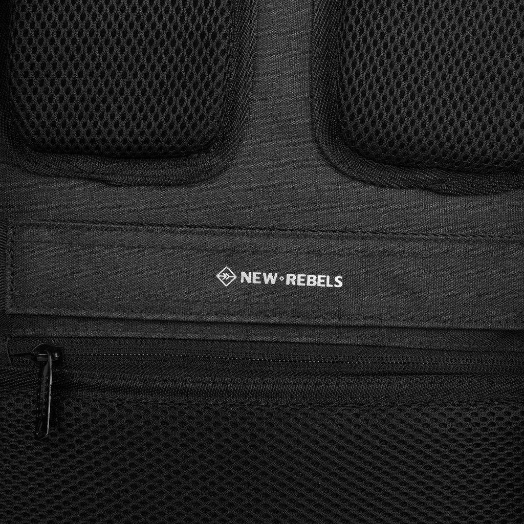 New Rebels ® Hickory Rolltop Backbag Recyled Nylon  Zwart