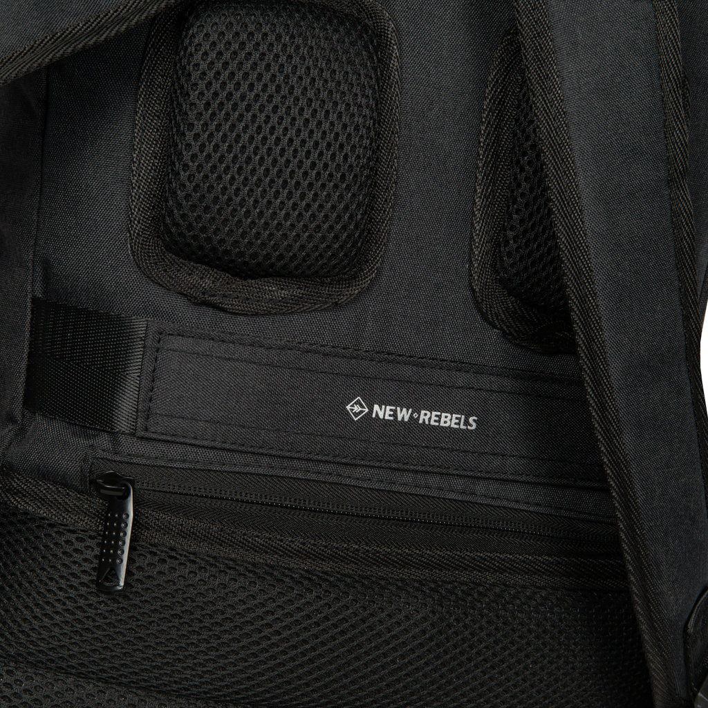 New Rebels New Rebels Boyan Chicago Schwarz 9L Rucksack Recyceltes Nylon