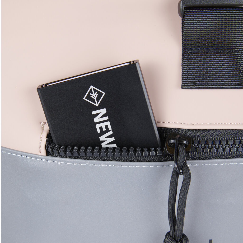 New Rebels New Rebels Bowie New York Old Pink 21L Backpack Rolltop Reflective Water Repellent Laptop 15.6"