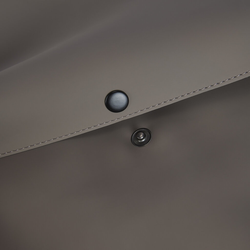 New Rebels New Rebels Omar Kileen Taupe 6L Shopper Waterafstotend  Laptop 13"