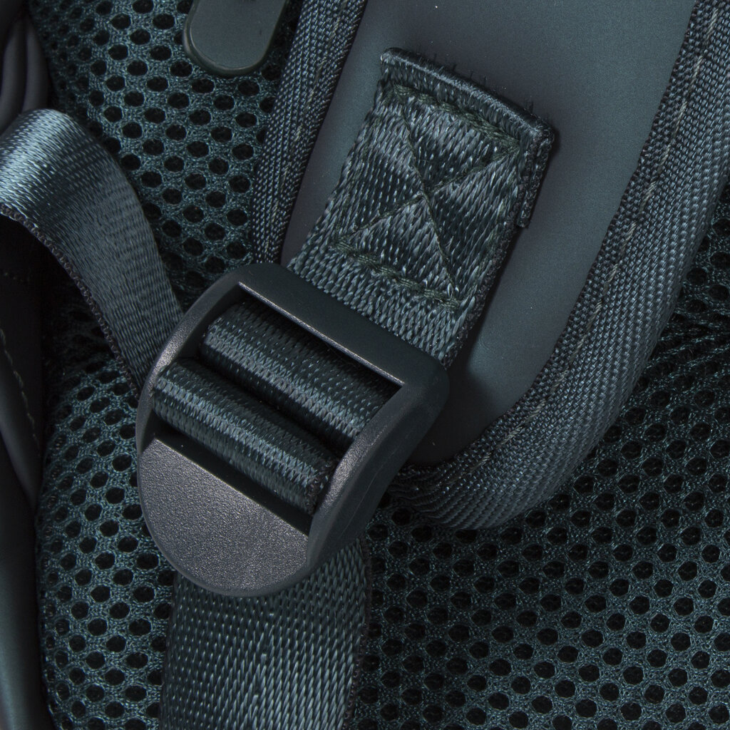 New Rebels New Rebels Harper Providence Dunkelgrün 12L Rucksack Wasserabweisend Laptop 11.6"