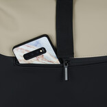 New Rebels New Rebels Fane Montgomery Zwart 15L Rolltop Rugzak Waterafstotend Laptop 15.6"