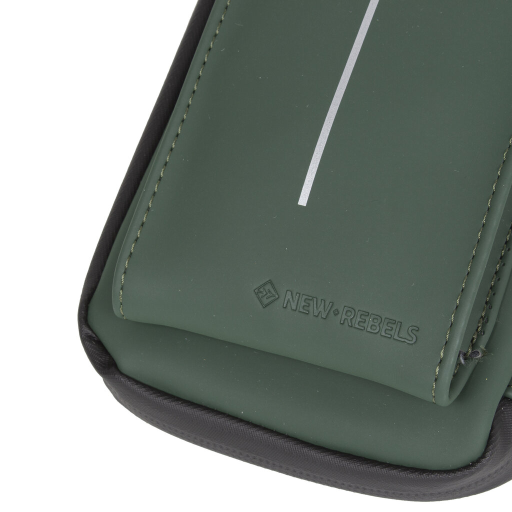 New Rebels New Rebels Mart Cincinnati Donker Groen Telefoontasje Waterafstotend