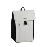 New Rebels New Rebels Ceres Dothan Zwart Lichtgrijs 15L Rugtas met Flap Waterafstotend Laptop 15.6" New Rebels New Rebels Ceres Dothan Zwart Lichtgrijs 15L Rugtas met Flap Waterafstotend Laptop 15.6"