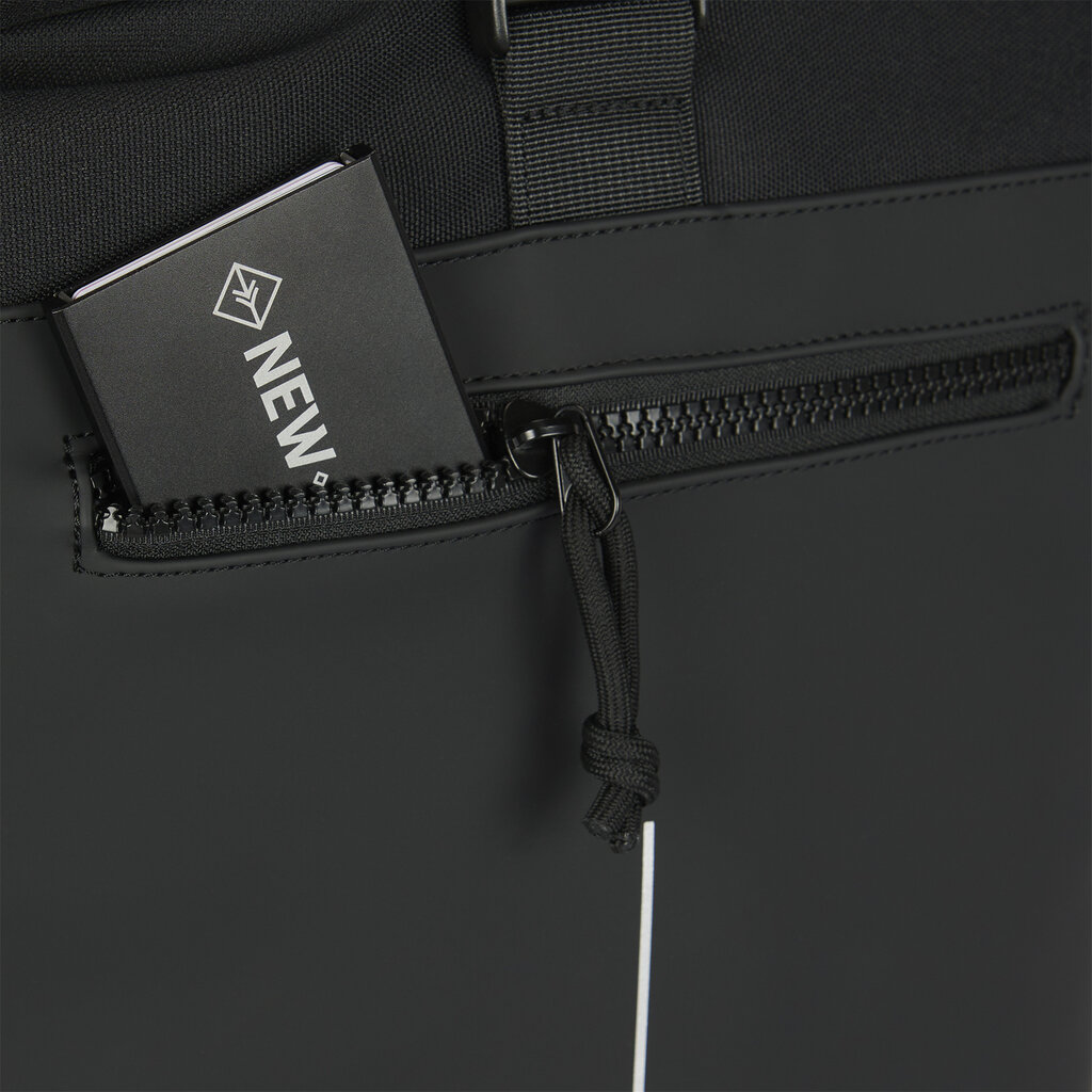New Rebels New Rebels Bruce New York Schwarz 21L Rolltop Rucksack Wasserabweisend Laptop 15.6"