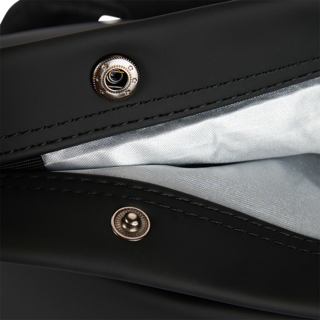 New Rebels New Rebels Omar Montgomery Zwart 15L Rolltop Rugzak Waterafstotend Laptop 15.6"