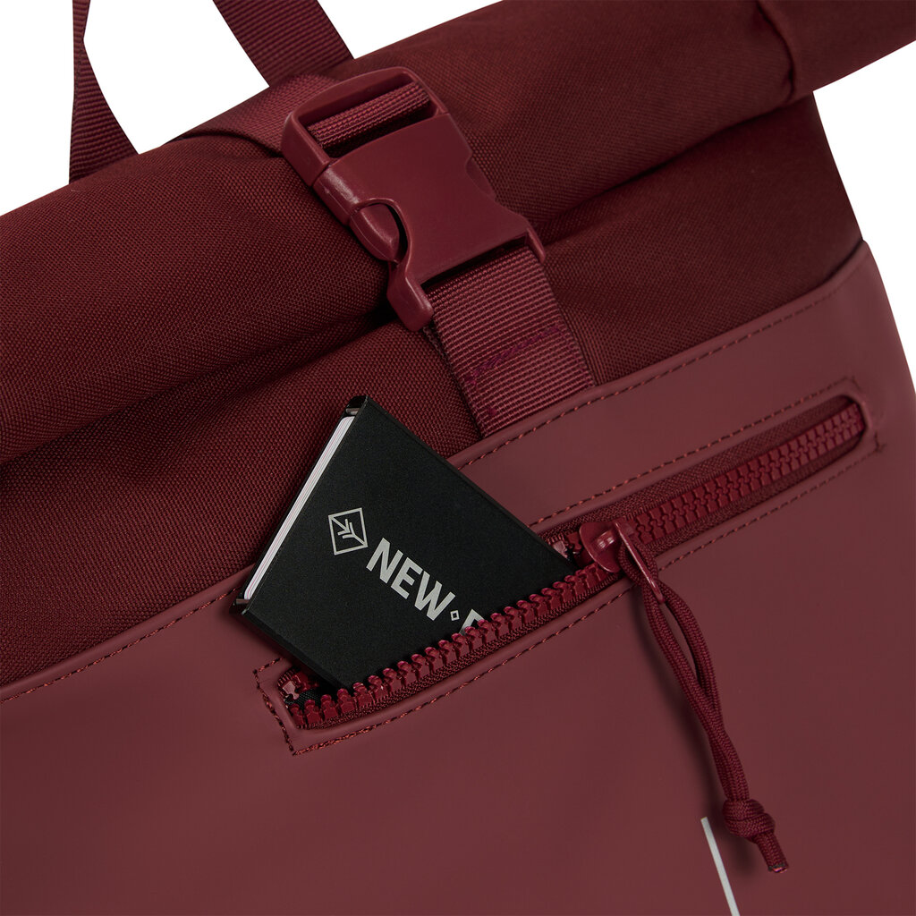 New Rebels New Rebels Bruce New York Burgundy 21L Rolltop Rugzak Waterafstotend Laptop 15.6"