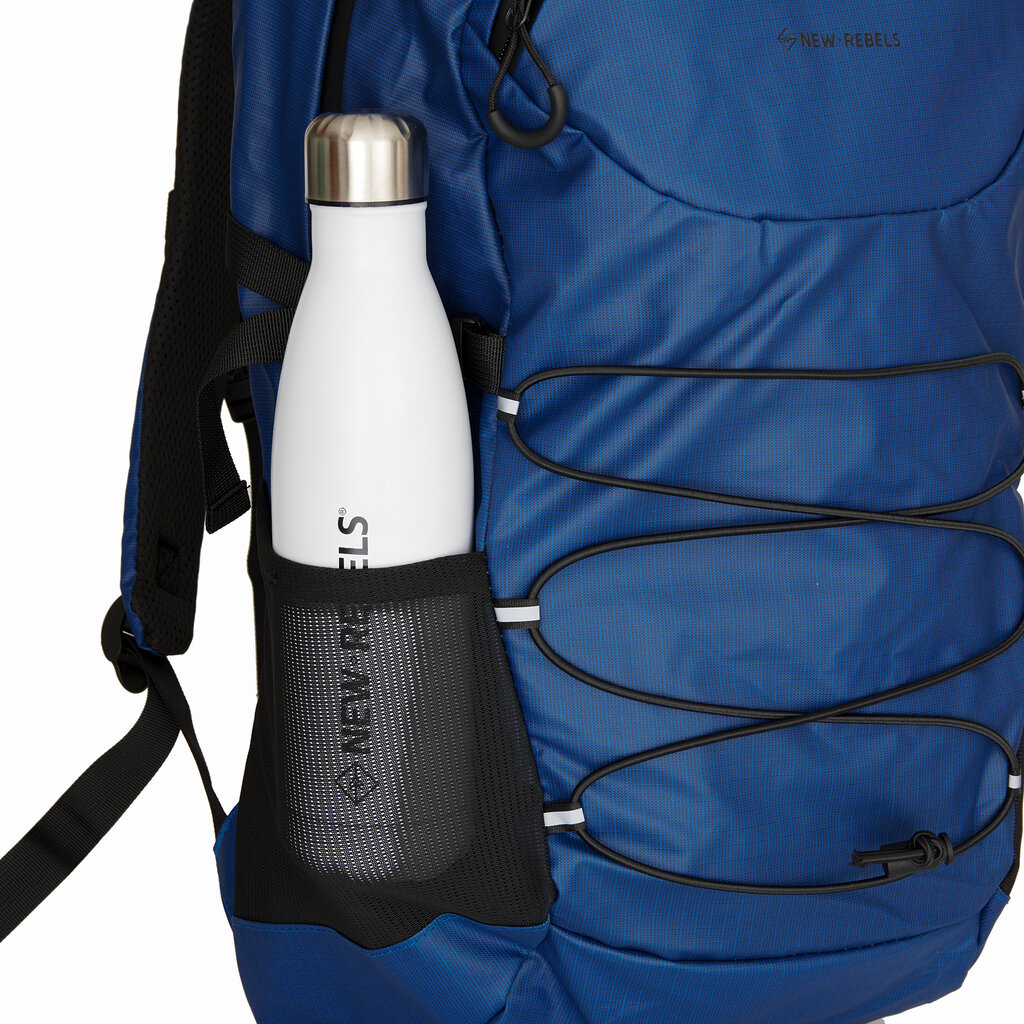 New Rebels New Rebels Hugo Carmichael Waterproof Backpack: 26-liter hiking backpack Navy Blue