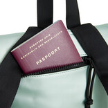 New Rebels New Rebels Mart Los Angeles Metallic Hellgrün 7L Rolltop Rucksack Wasserabweisend