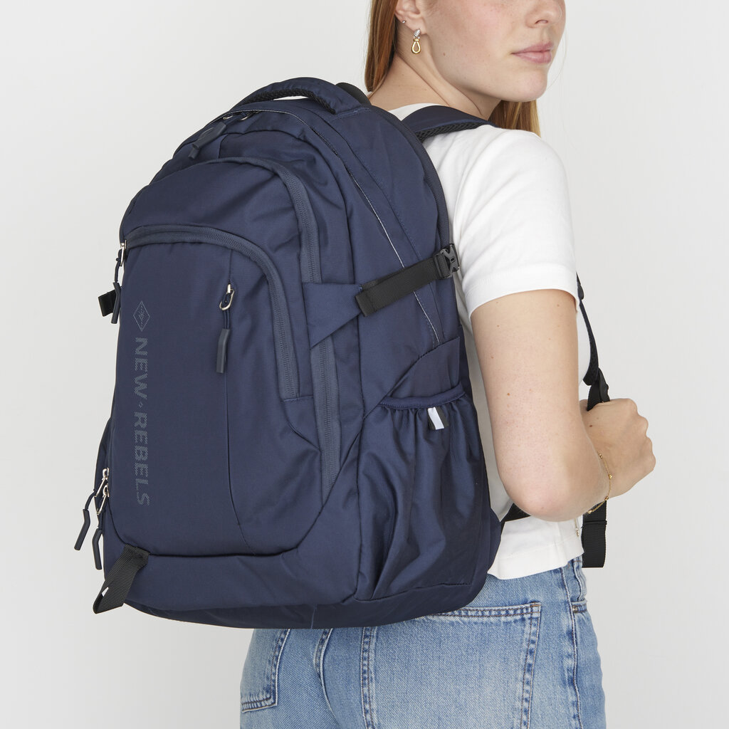New Rebels New Rebels Vince Baldwin Marineblau 33L Rucksack Wasserabweisend Laptop 15.6"