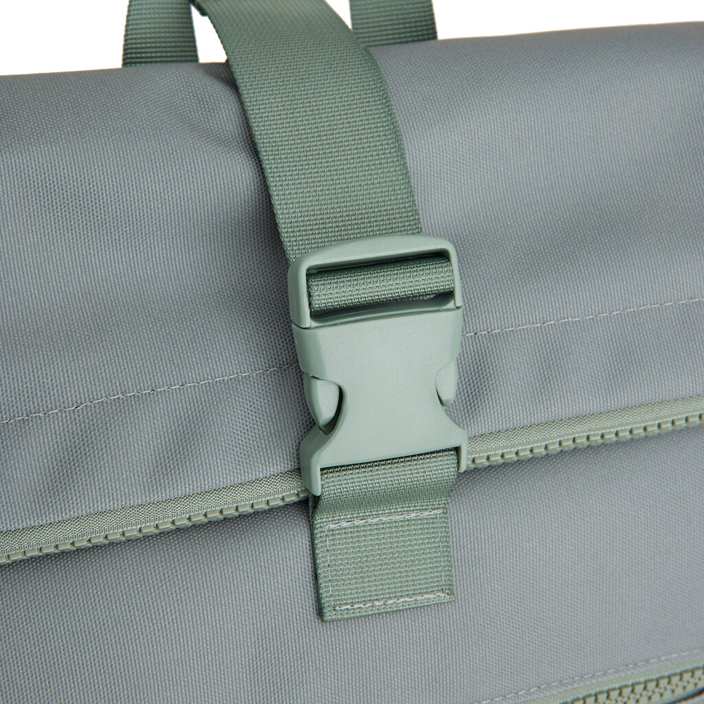 New Rebels New Rebels Valor New York salie grün 21L Rucksack Rolltop Wasserabweisend Laptop 15,6 Zoll