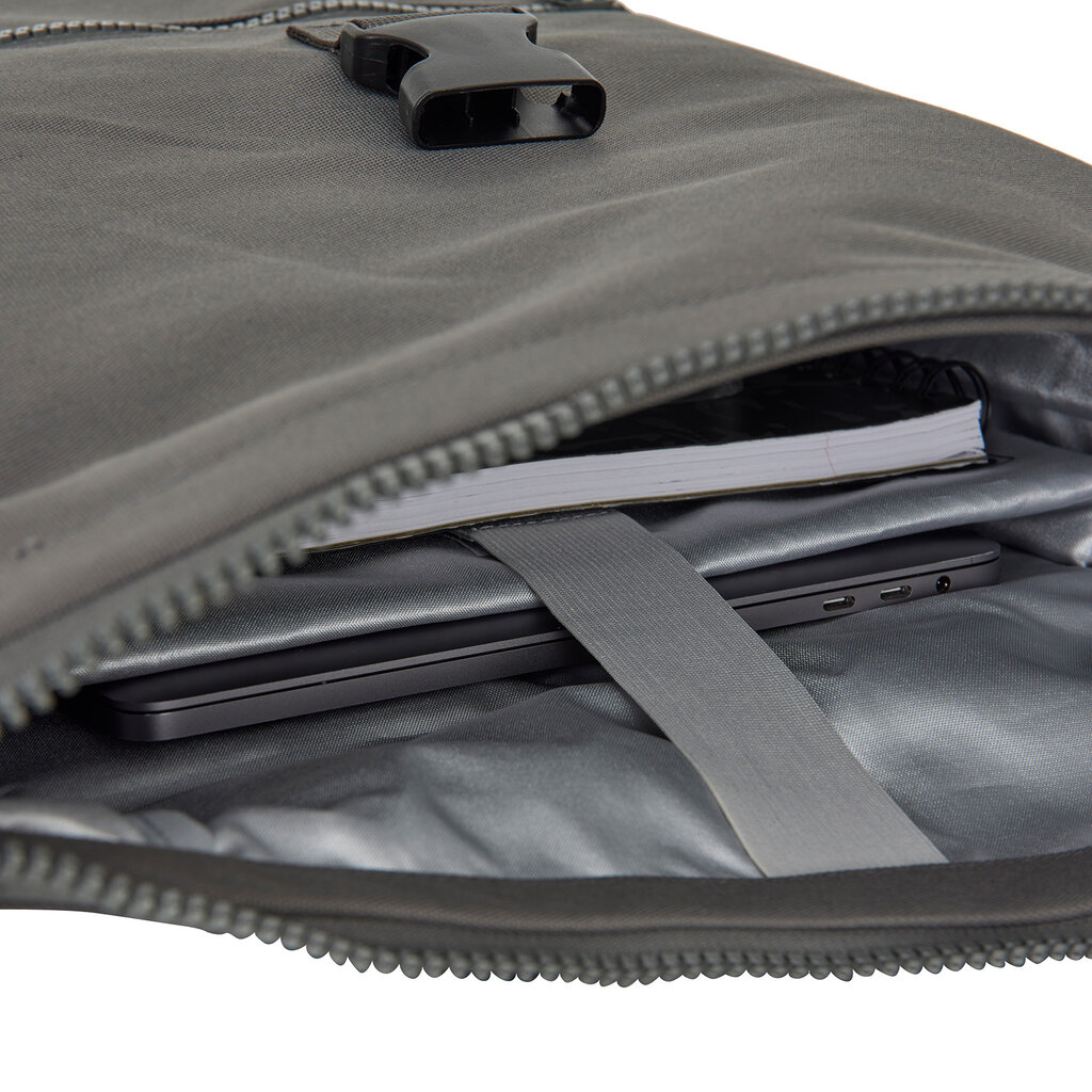 New Rebels New Rebels Valor New York anthrazitgrau 21L Rucksack Rolltop Wasserabweisend Laptop 15,6 Zoll