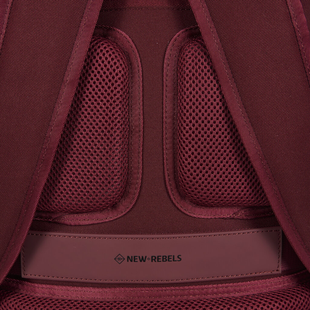 New Rebels New Rebels Bruce Milwaukee Burgundy 18L Rucksack Wasserabweisend Laptop 15.6"