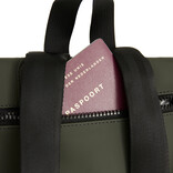 New Rebels New Rebels Mart Los Angeles Nachtgrün 7L Rolltop Rucksack Wasserabweisend