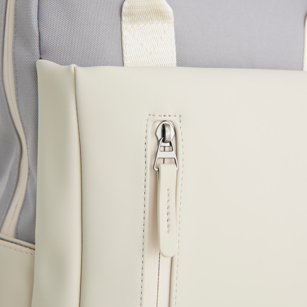 New Rebels New Rebels Ferron Miami Rugzak 9L Waterafstotende Laptop Rugtas 13 inch Schooltas en Werktas van PU Nylon Comfortabel Lila Beige