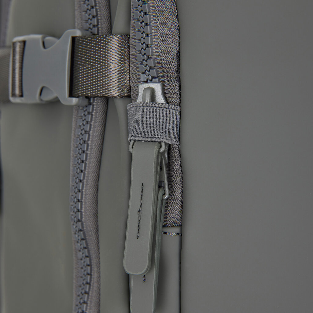 New Rebels New Rebels Jessi Womby Cabin Rugzak – 27L Waterdichte Onderseat Handbagage, Geschikt voor Vliegtuig Antraciet