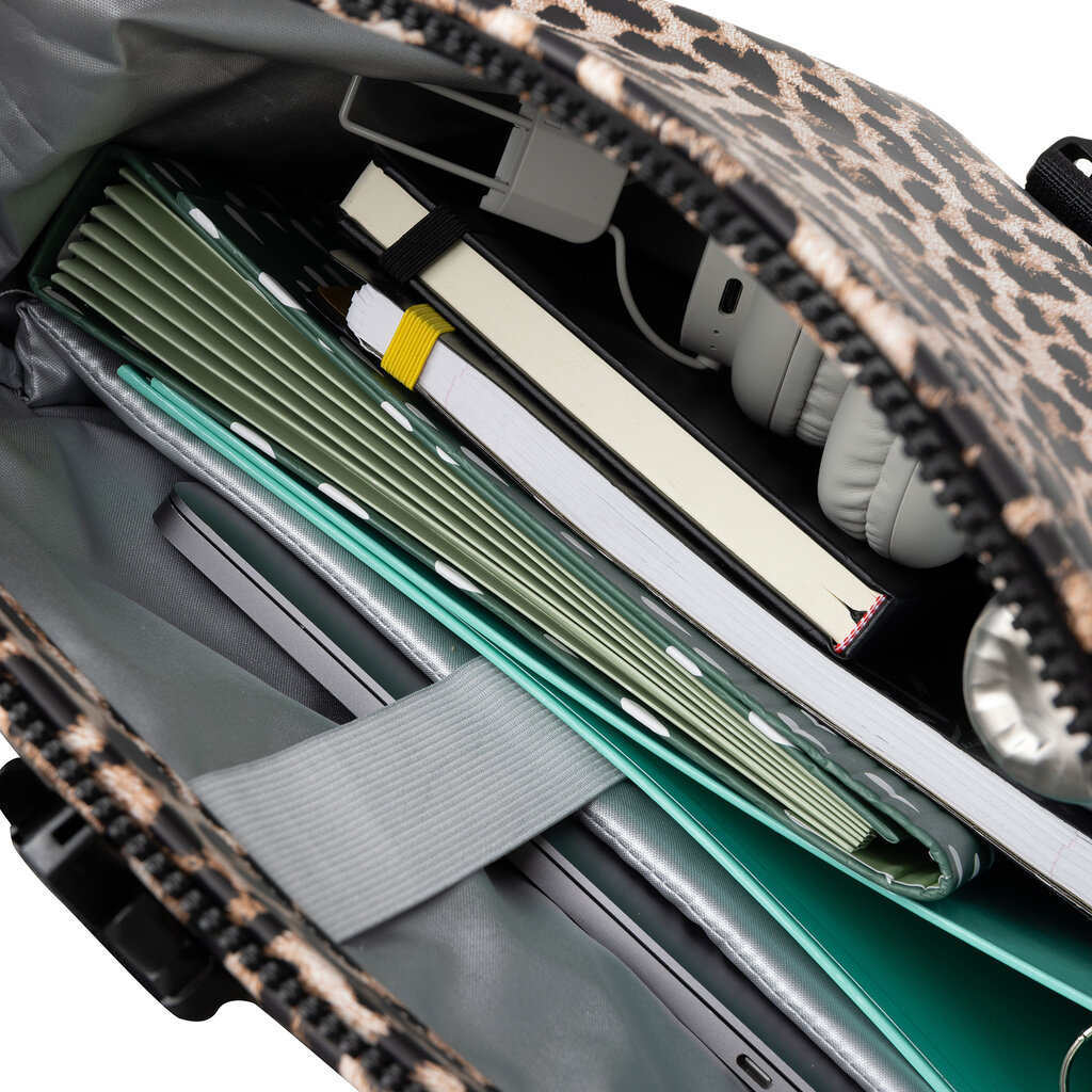 New Rebels New Rebels Mart New York Leopard  / Luipaard 21L Rugtas Rolltop Waterafstotend Laptop 15.6"