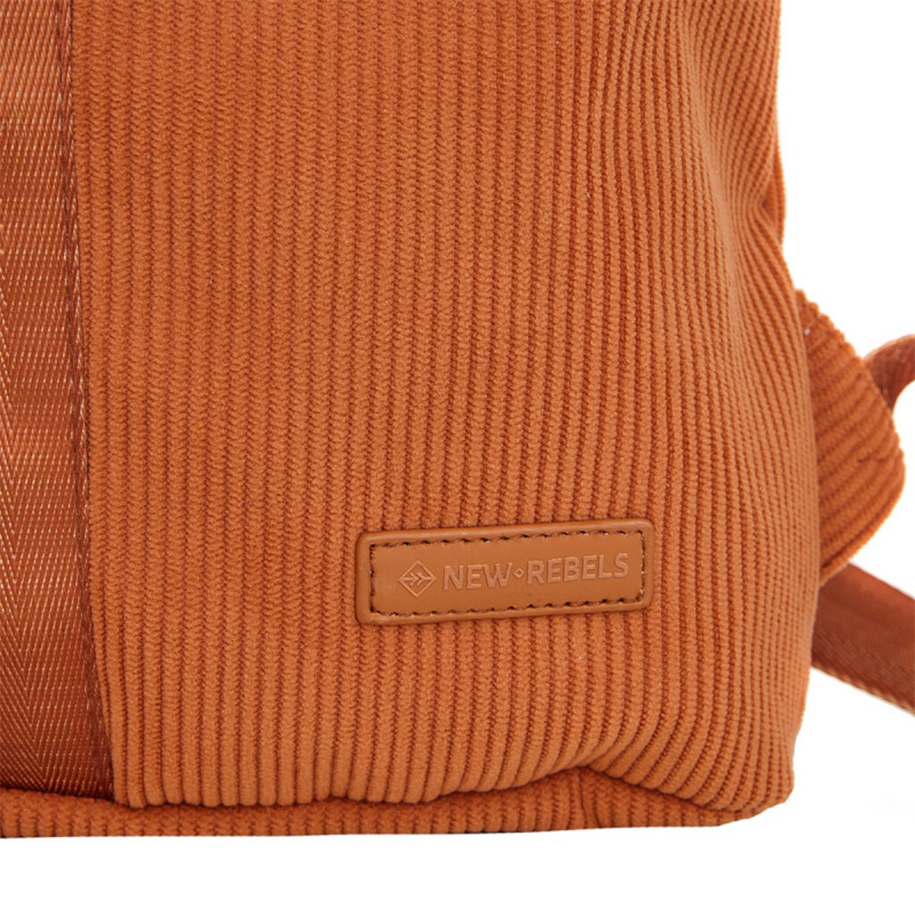 New Rebels New Rebels Ribbi Los Angeles Rolltop Rugzak Mini Coffee Brown - 13 L