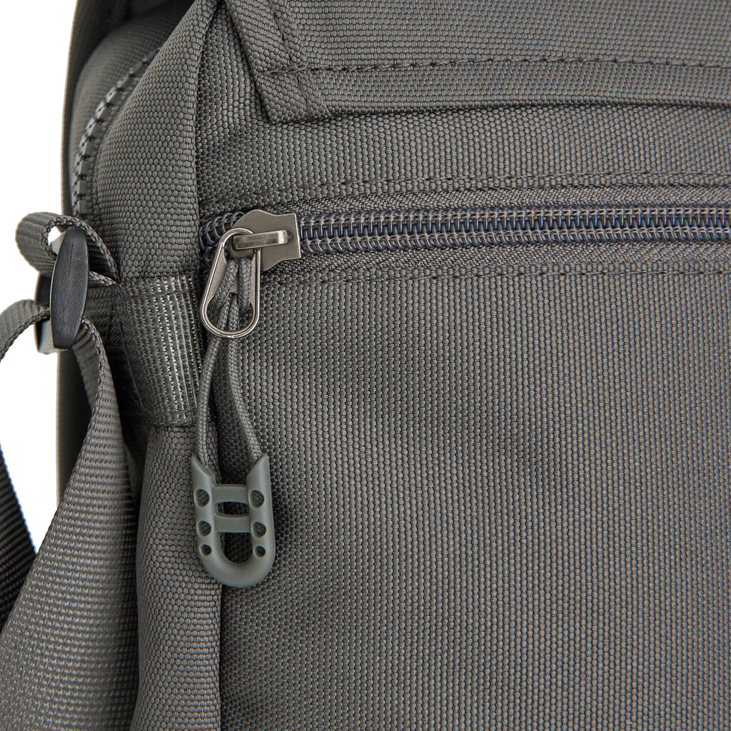 New Rebels New Rebels Valor Cincinnati Flapover Anthracite – Water-resistant Shoulder Bag – 2.9 L