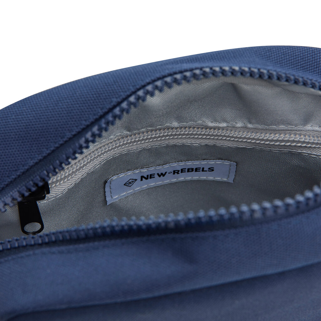 New Rebels New Rebels Valor Cincinnati Flapover Navy – Waterbestendige Schoudertas – 2.9 L
