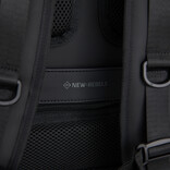 New Rebels New Rebels Jessi Womby Kabinenrucksack – 27L Wasserdichter Underseater Handgepäck Rucksack, Flugzeugtauglich 30x20x45cm Schwarz