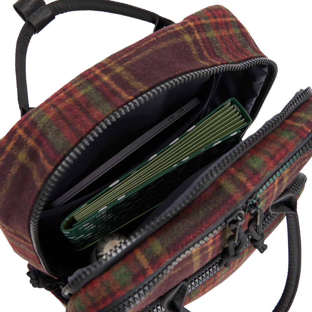 New Rebels New Rebels Scott Milwaukee Backpack School Bag Laptop Bag Work Bag Burgundy