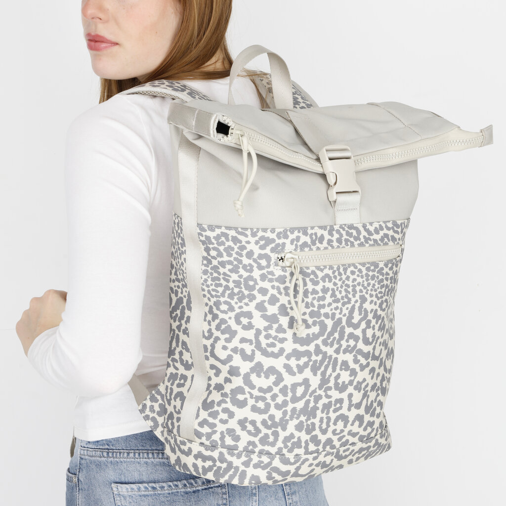 New Rebels New Rebels Urban Leopard New York Beige 21L Rolltop Rugzak Werktas Schooltas Waterafstotend Laptop 15.6”