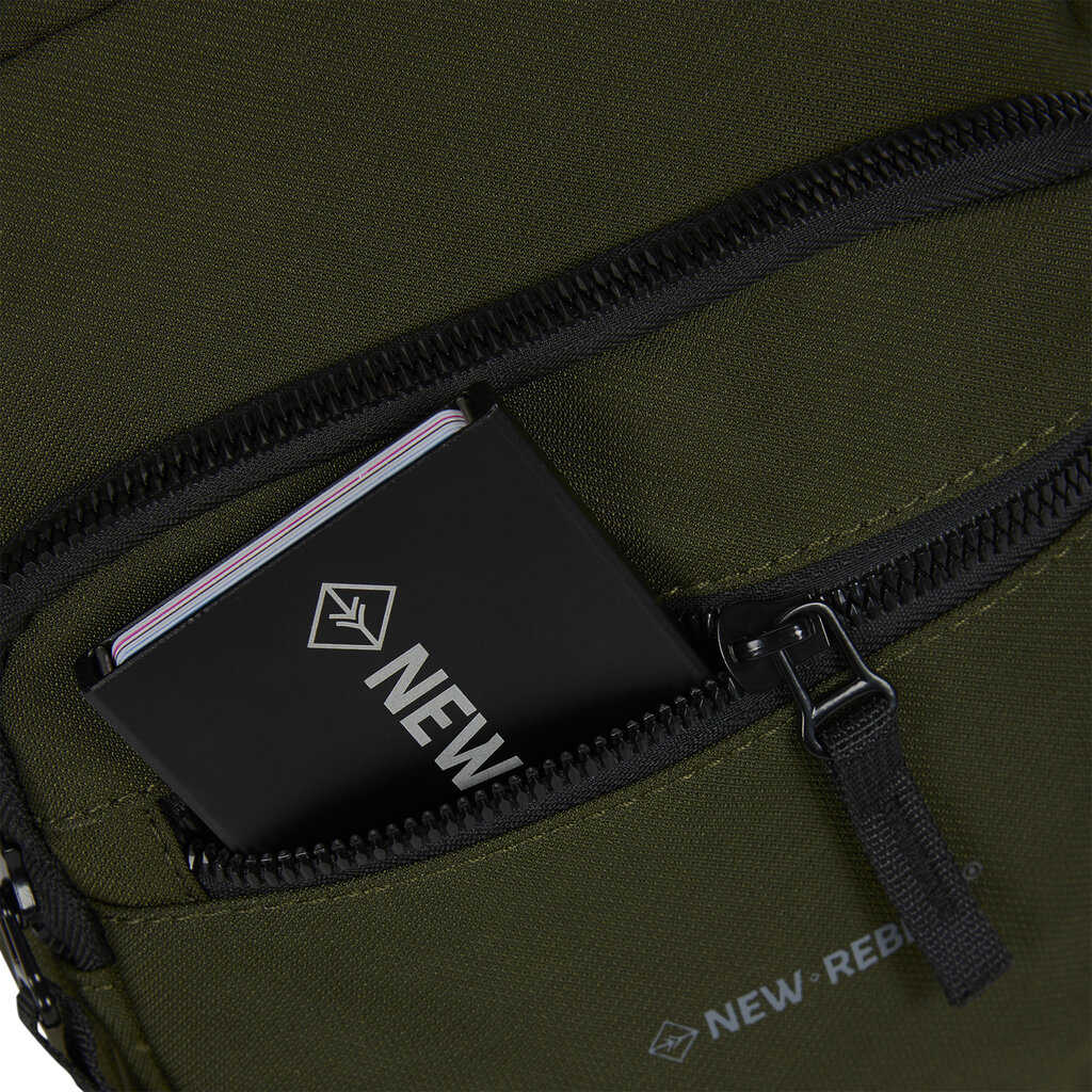 New Rebels New Rebels Walden Pontiac Crossbody Bag – Compact Shoulder Bag 18x9x22 cm Water-Resistant Nylon – Lightweight Everyday Travel Bag Olive