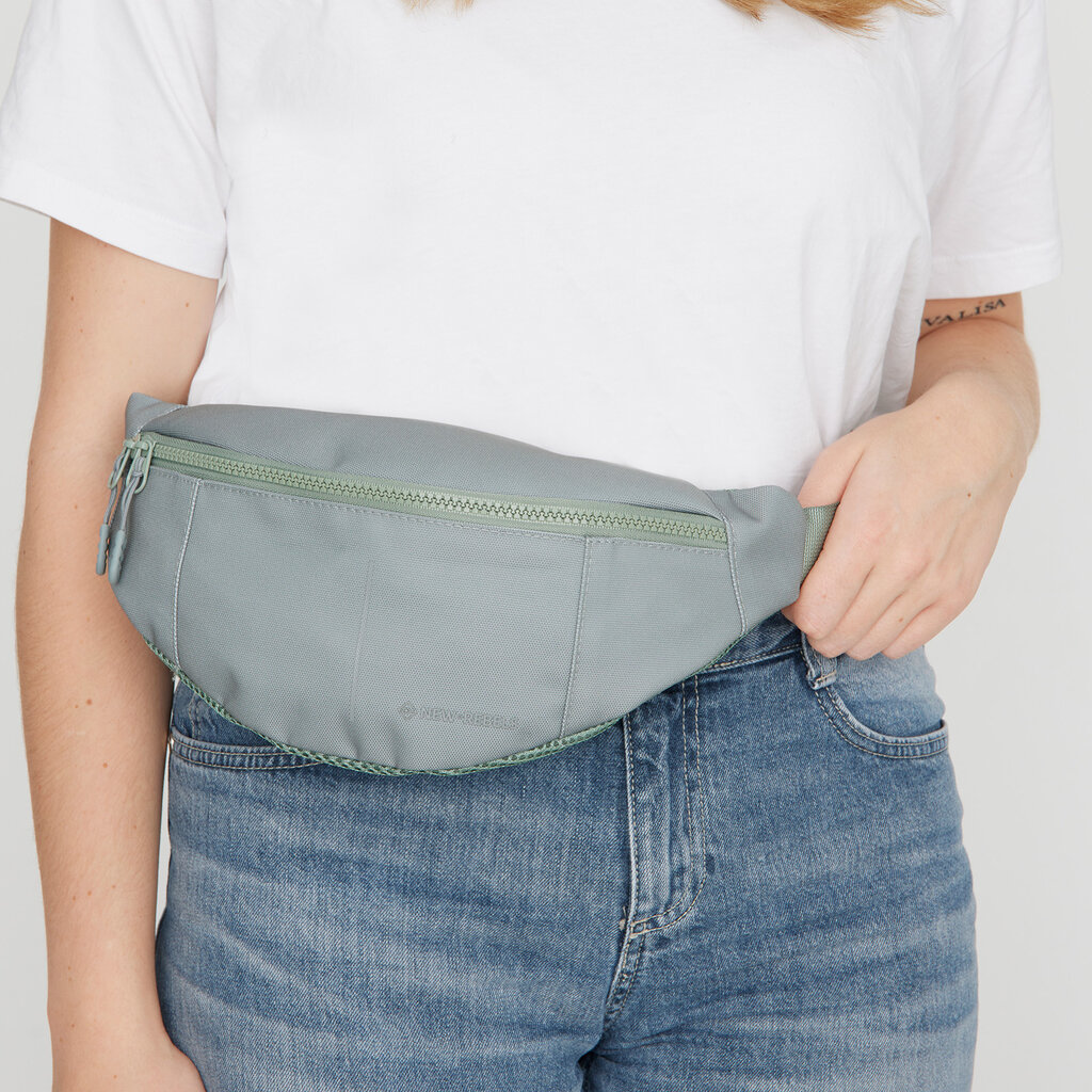 New Rebels New Rebels Valor Brooklyn Waistbag – Heuptas / Fannypack 36x8x15 cm Waterafstotend 900D PU Polyester – Salie Green