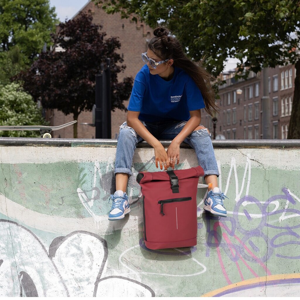 New Rebels New Rebels Mart New York Burgundy 21L Rucksack Rolltop Wasserabweisend Laptop 15.6"