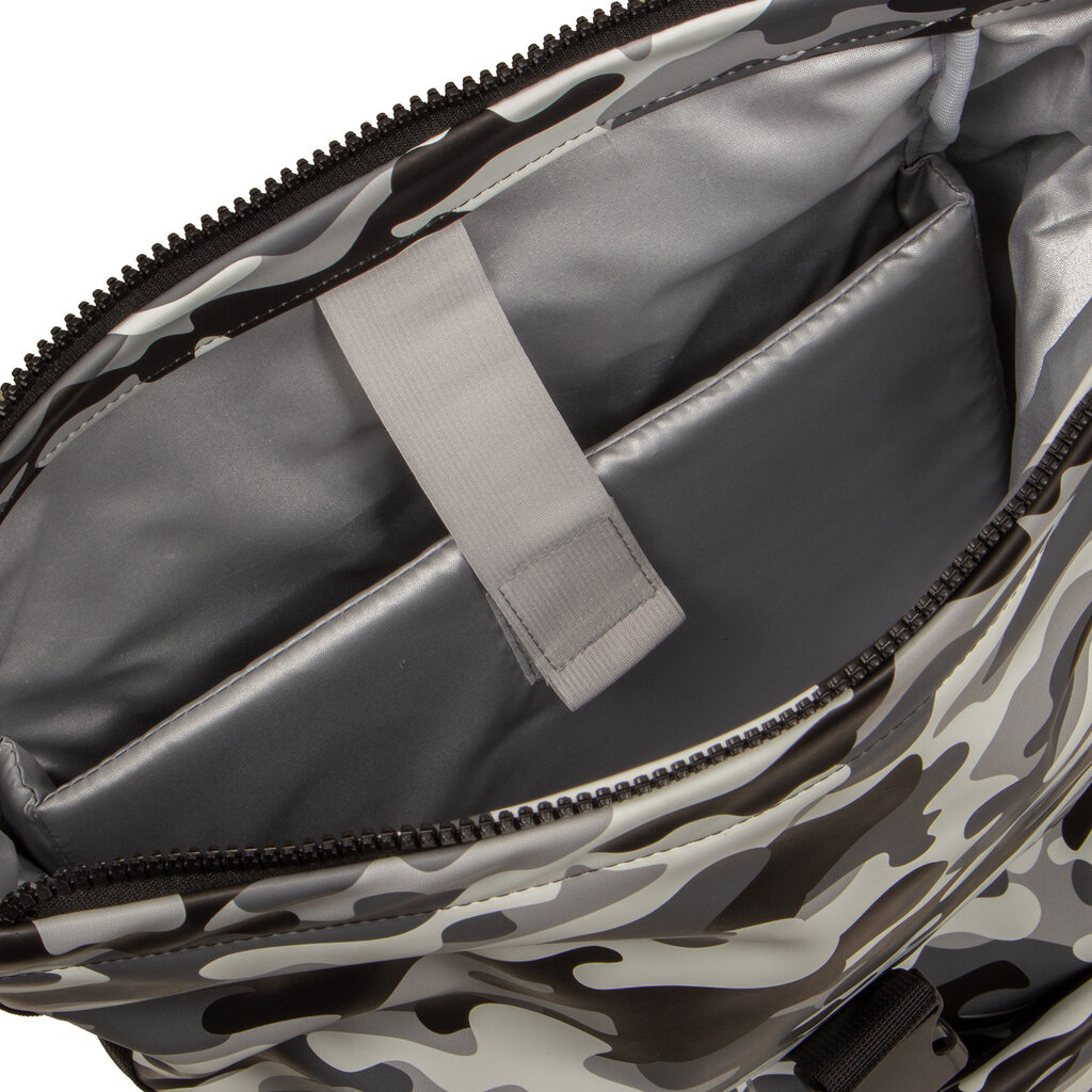 New Rebels New Rebels Mart New York Camouflage Army 21L Rucksack Rolltop Wasserabweisend Laptop 15.6"
