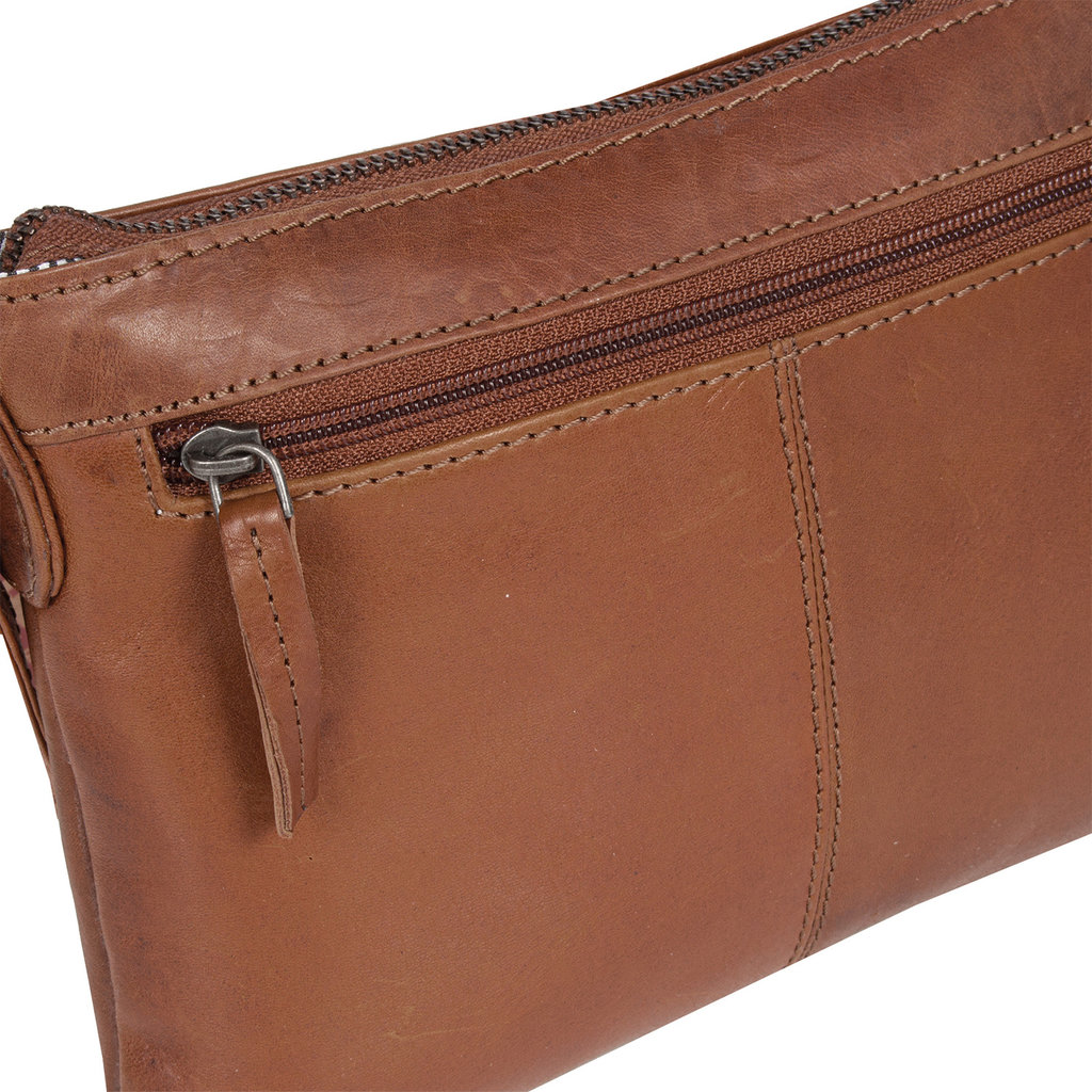 Justified Bags®  Nynke Medium Front Pocket - Leren Schoudertas Bruin