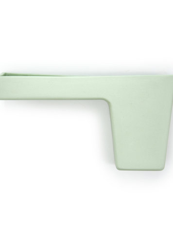 Studio Harm&Elke Wandplank met bakje L groen