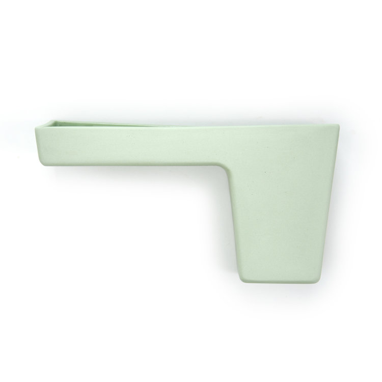 Studio Harm&Elke Wandplank met bakje L groen