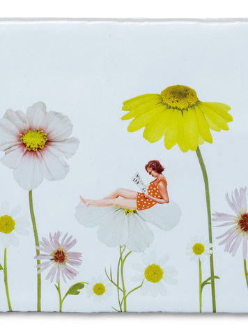 Storytiles Storytiles Surrounded by flowers S