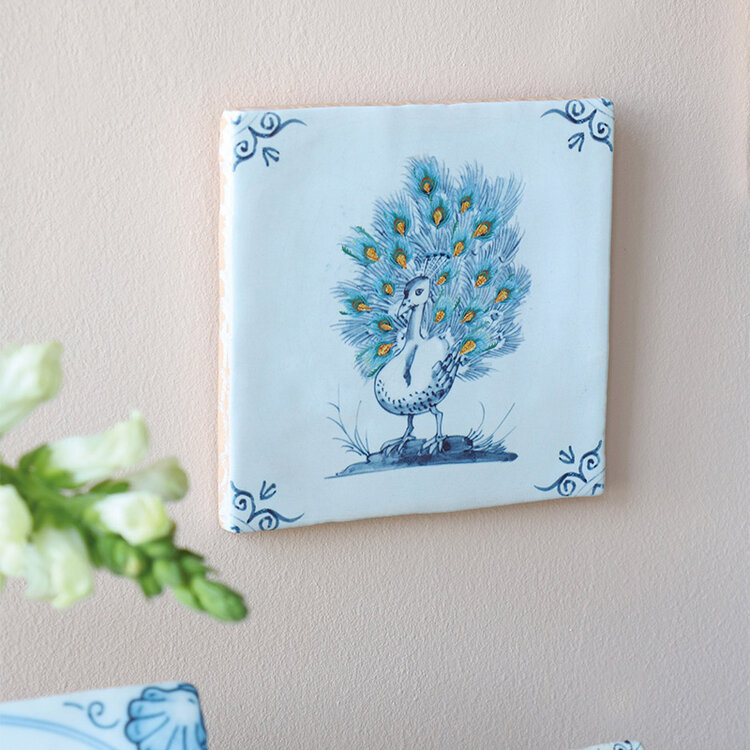 Storytiles Storytiles Fierce and proud M