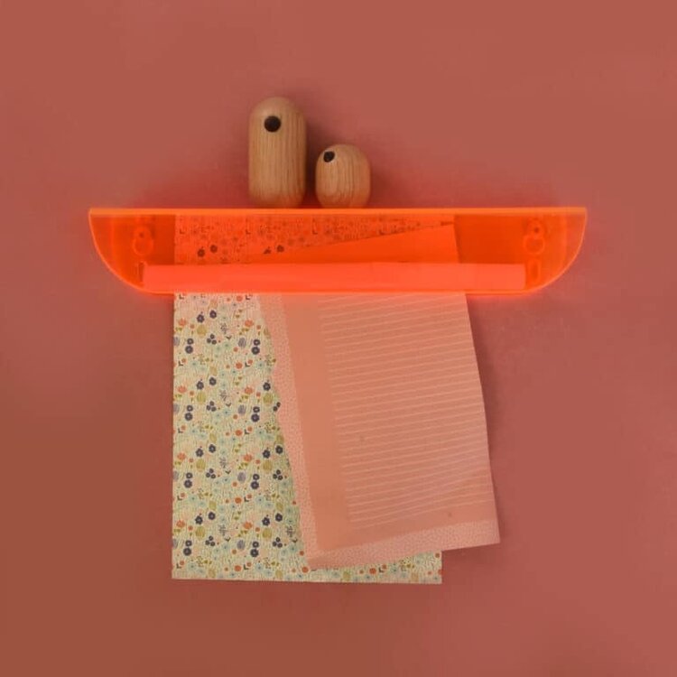 Studio Harm&Elke Pin bar Neon Orange 30 cm