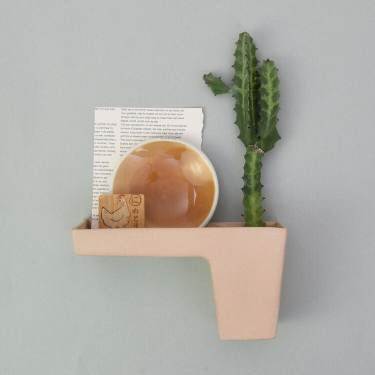 Studio Harm&Elke Wandplank met bakje L zand