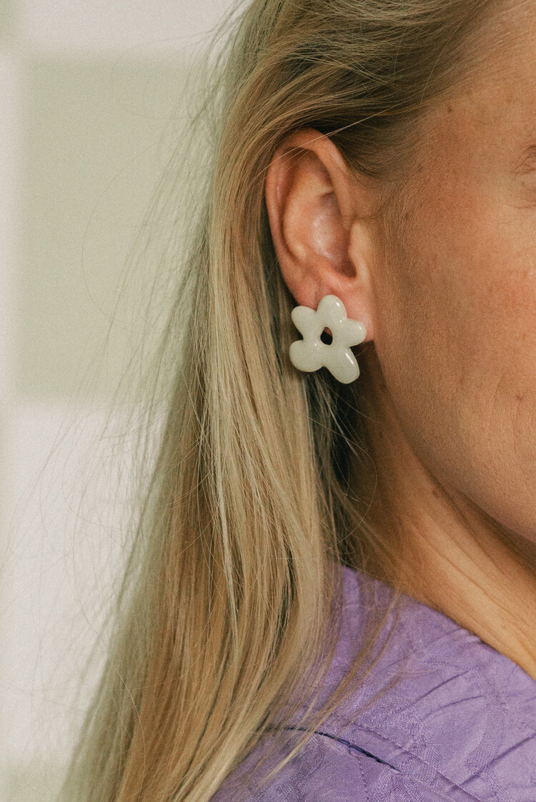 Van Schaaijk Studio Oorbellen The Clay Collection Flora Ivory
