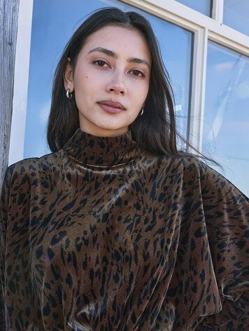 Another-Label ALArwen anim top l/s Animal Gradient