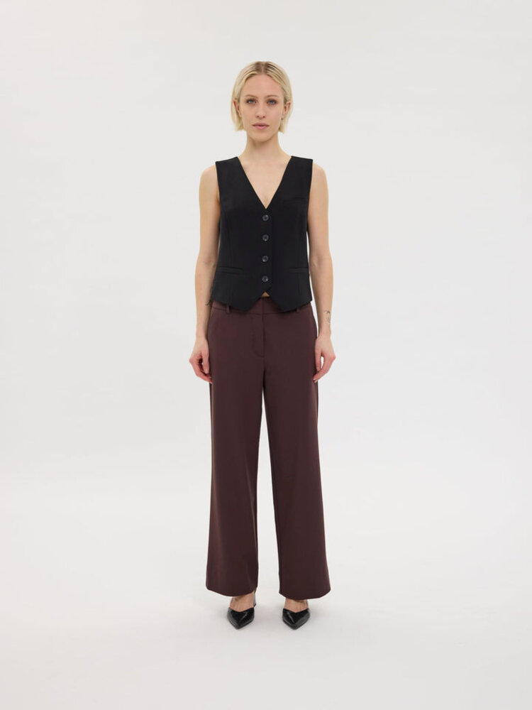 Five Units DENAFV 053 DEEP GARNET