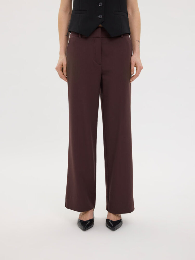 Five Units DENAFV 053 DEEP GARNET